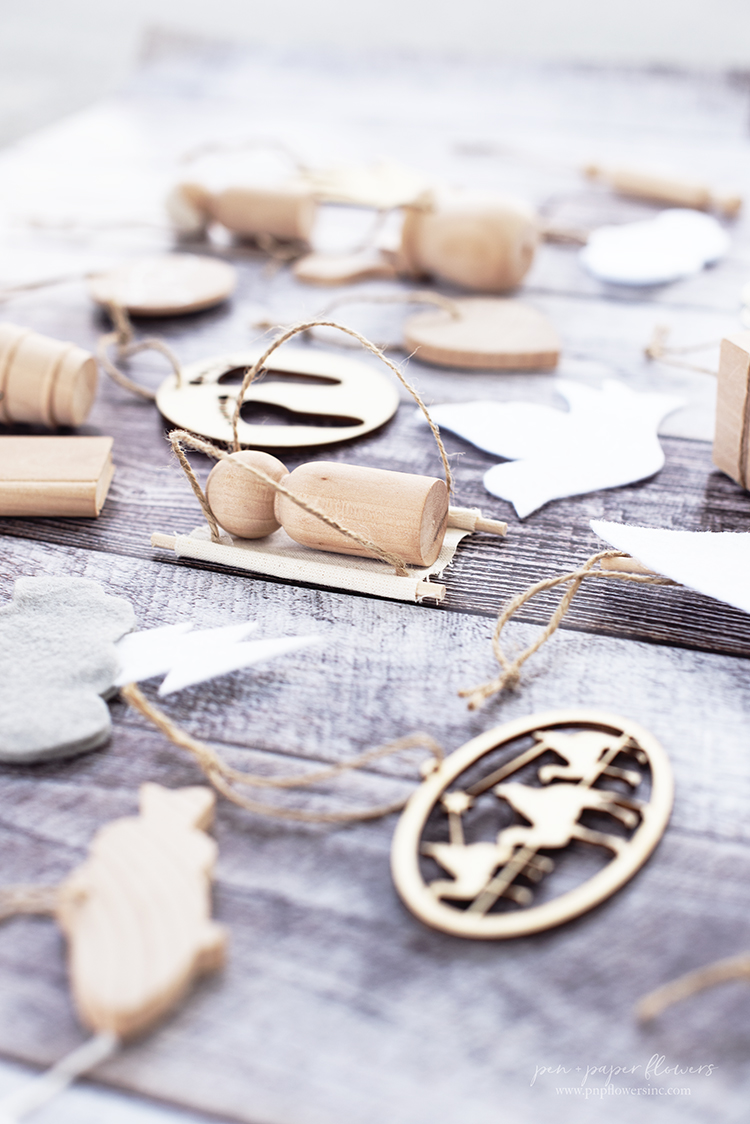 Pen + Paper Flowers: CHRISTMAS | 25 Days of Christ Advent Devotional