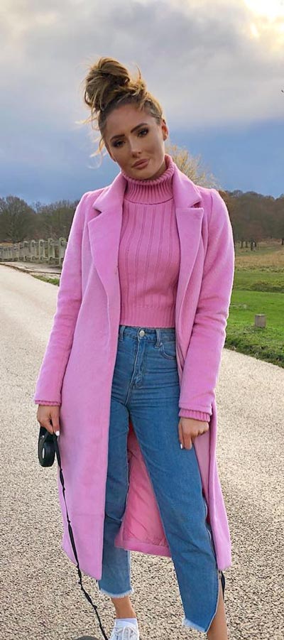 We've scouted the best outfit ideas and trends to start the Spring season. 29 Simple Winter to Spring Outfits to Try in 2019. Spring + Winter Outfits via higiggle.com #springoutfits #winteroutfits #fashion #style