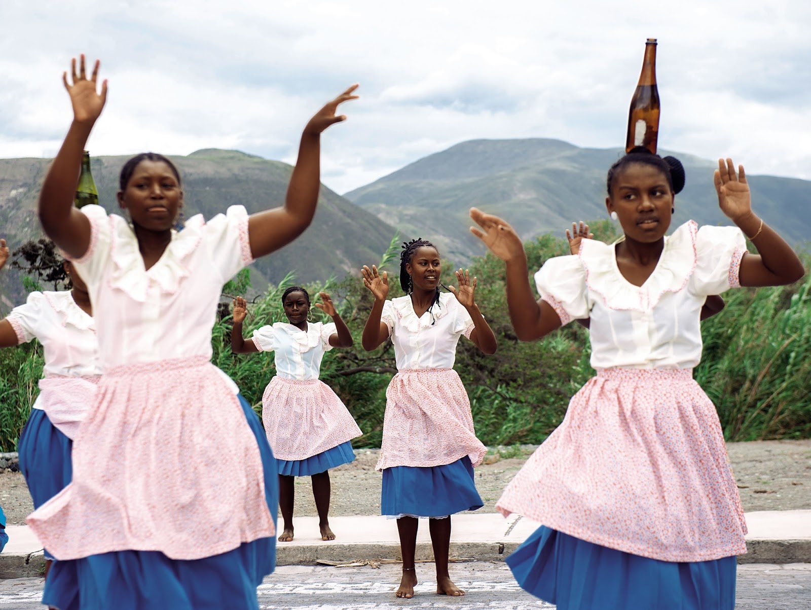 MÚSICA TRADICIONAL ECUATORIANA