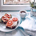 Zdrowe śniadania- kanapki w roli głównej/Healthy breakfast- sandwiches with eggs and pineapple jam