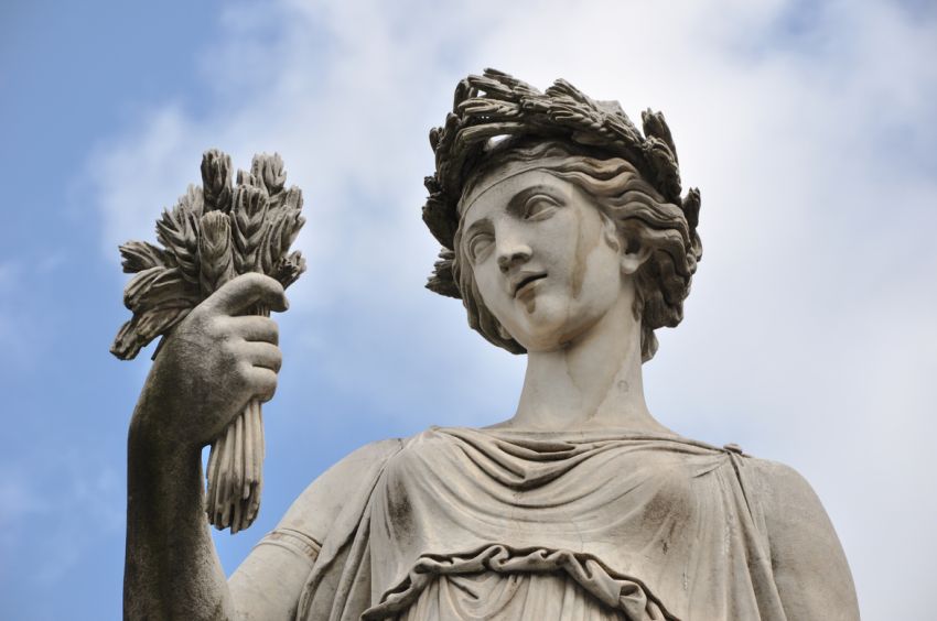 ARBOLESCENCIAS TELÚRICAS C E R E S LA DIOSA DE LA TIERRA Y LA FERTILIDAD