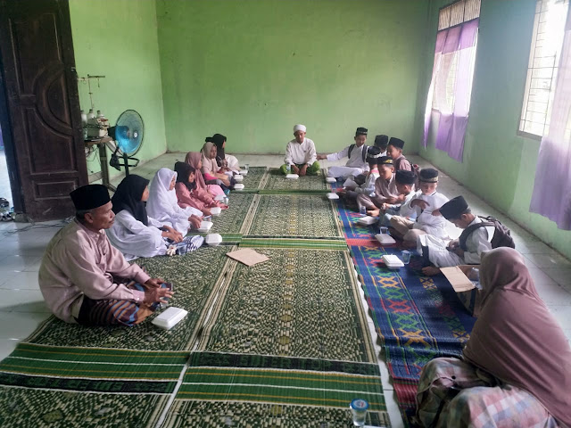 Tahfidz Qur'an - AOC Terima Wakaf Kipas Angin dari Keluarga Serda Fifin Arpianto Agustus 16, 2020