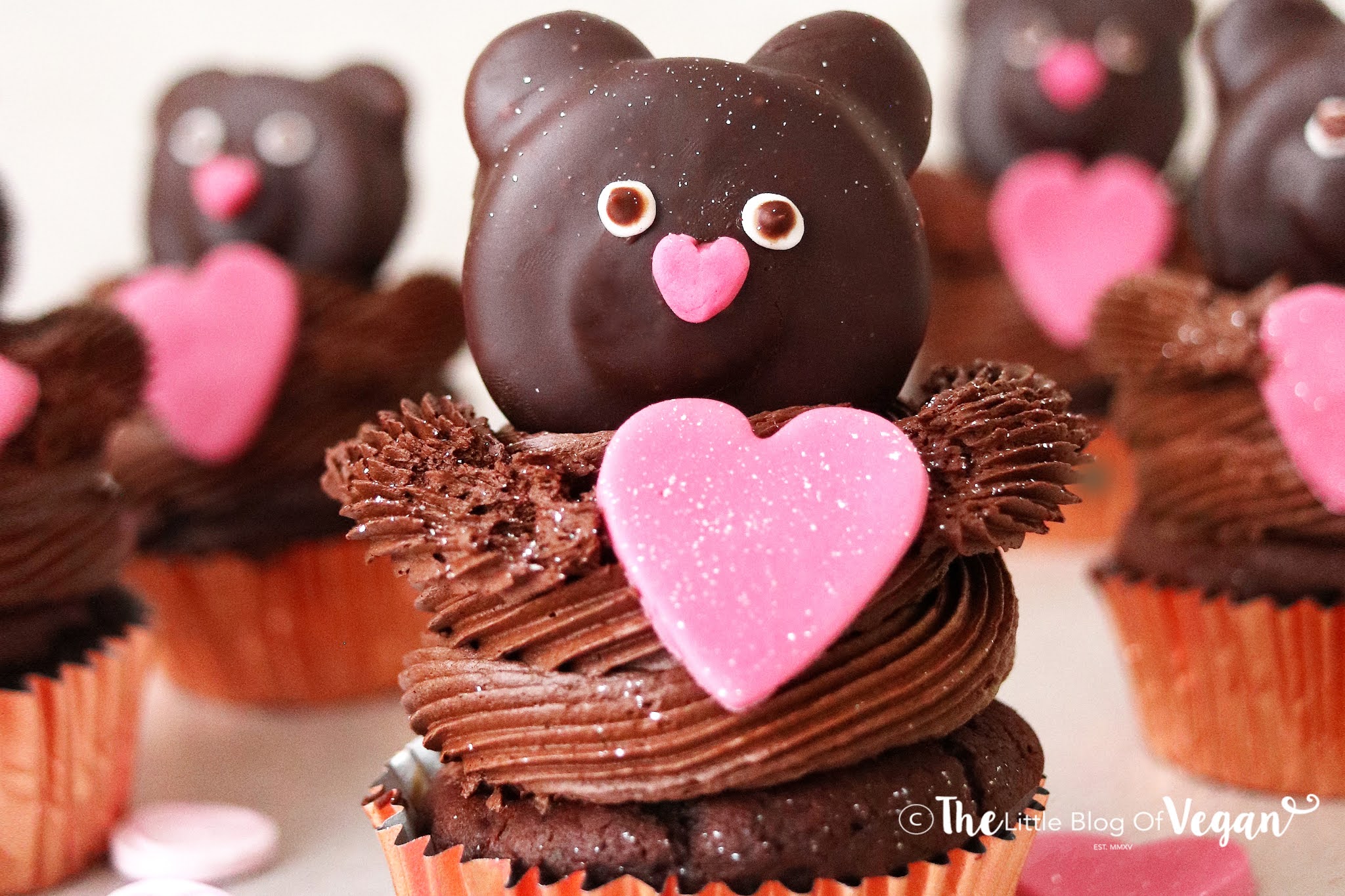 Valentines Teddy Bear Chocolate Cupcakes
