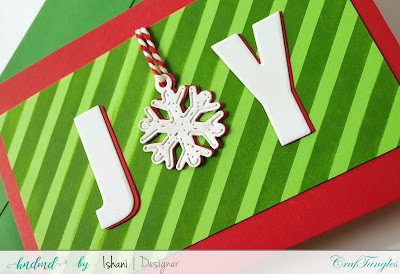 Quick Christmas Cards, Christmas cards with stencils, Craftangles stencils, craftangles stripe stencil, ink blending with stencil cards, Altenew alpha dies, Spellbinders snow flake die Quillish