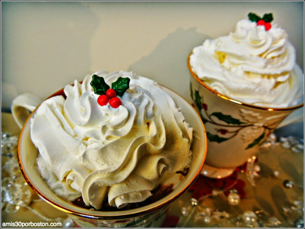 Chocolate Caliente con Nata Chocolate Caliente con Nata