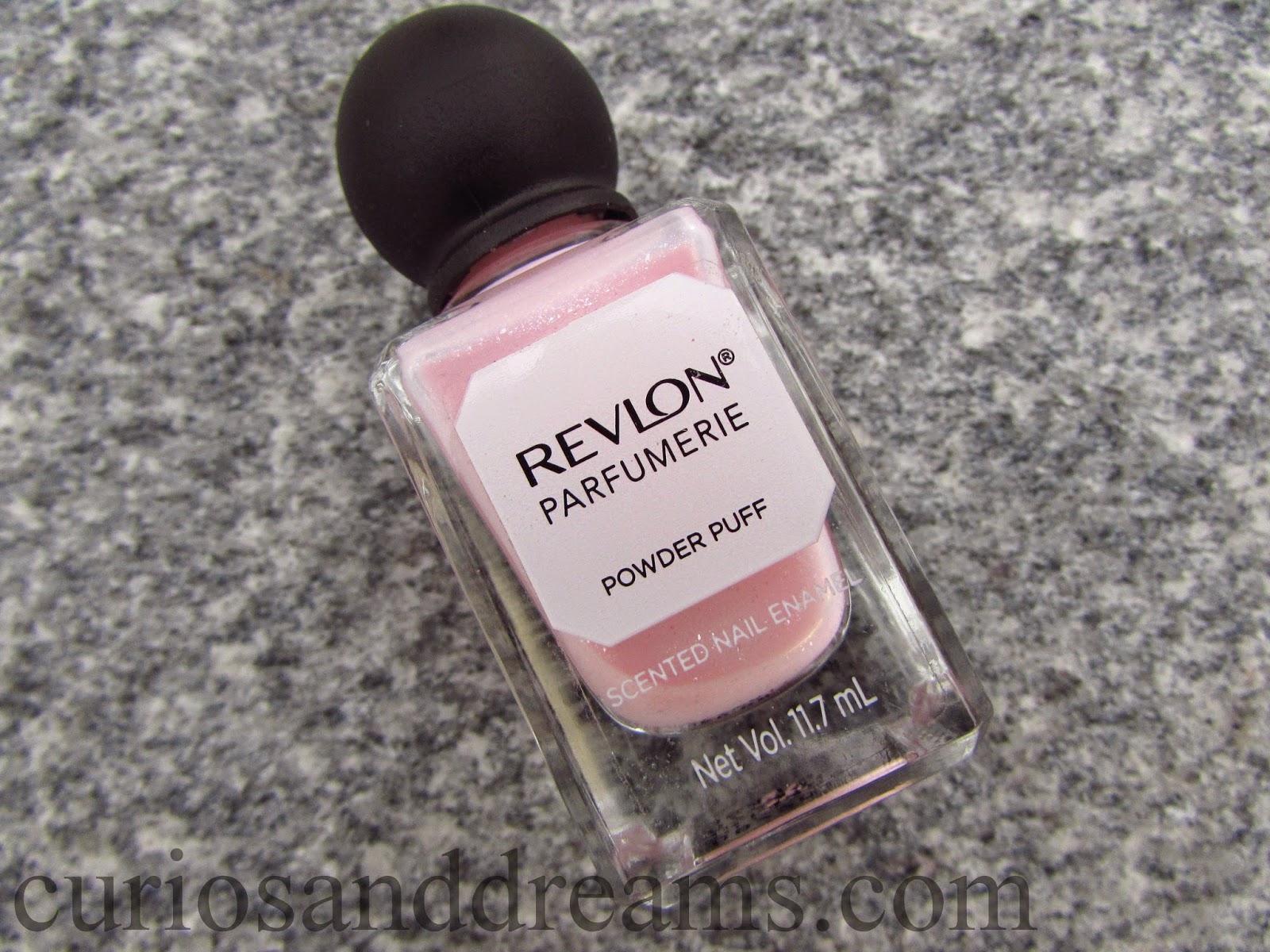 Revlon Parfumerie Powder Puff review,  Revlon Powder Puff review, Revlon Parfumerie Scented Nail Enamel, Powder Puff swatch