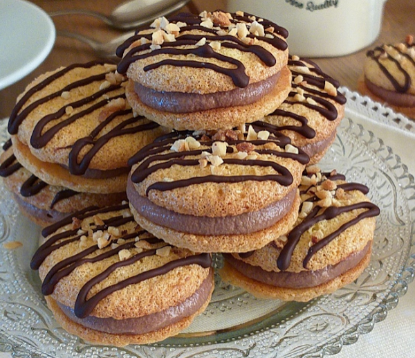 Leckere Rezepte: Kekse gefüllt mit Nutella und Creme