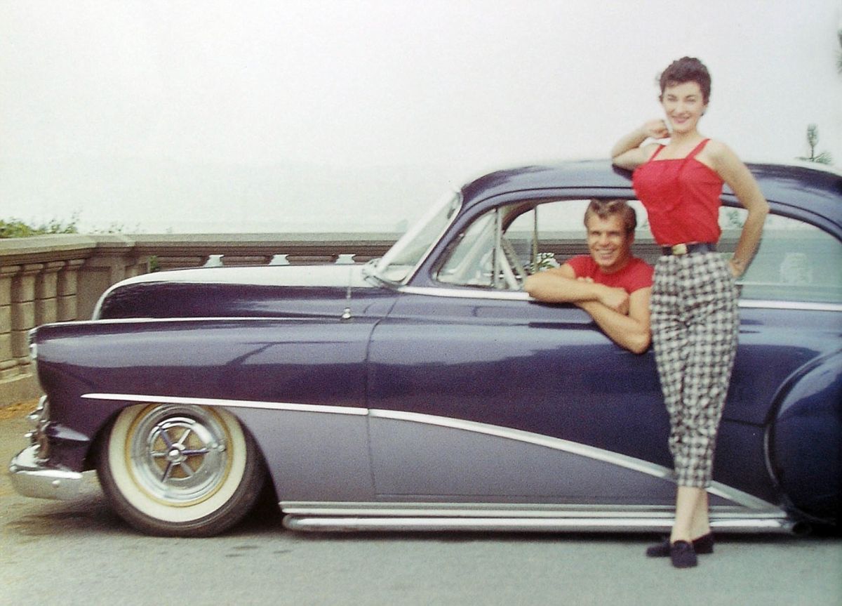 30 Vintage Photos of Stunning Custom Cars Painted by Larry Watson in