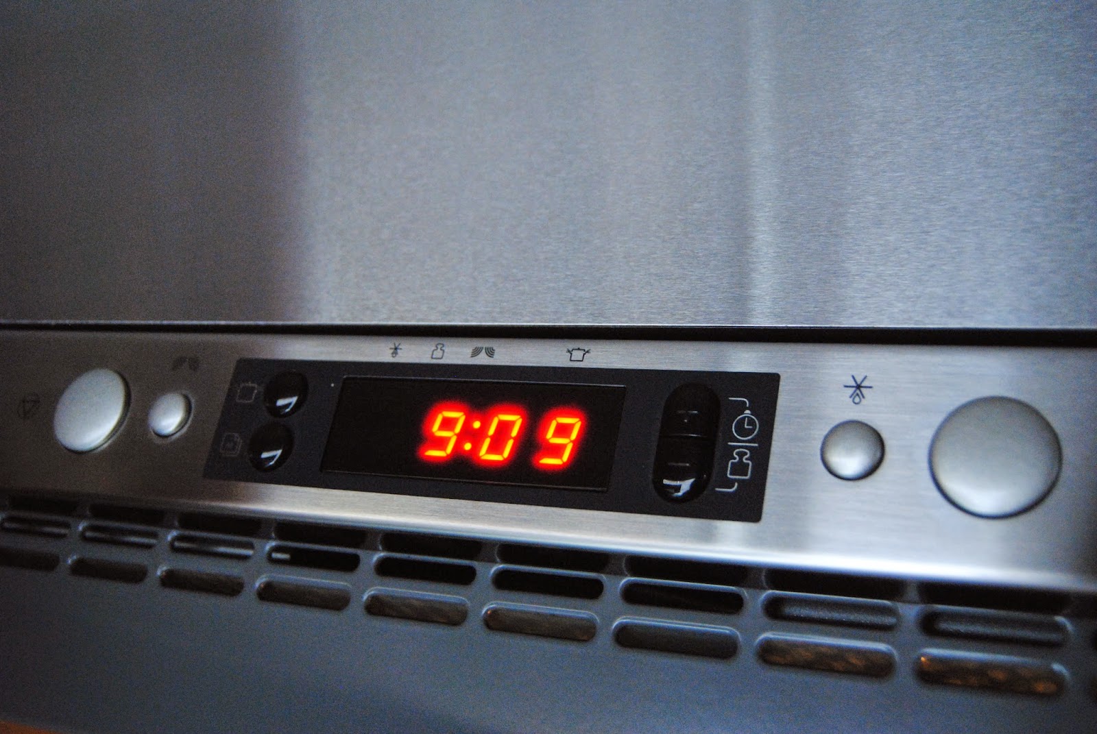 Comment Régler L'heure Sur Un Four Electrolux