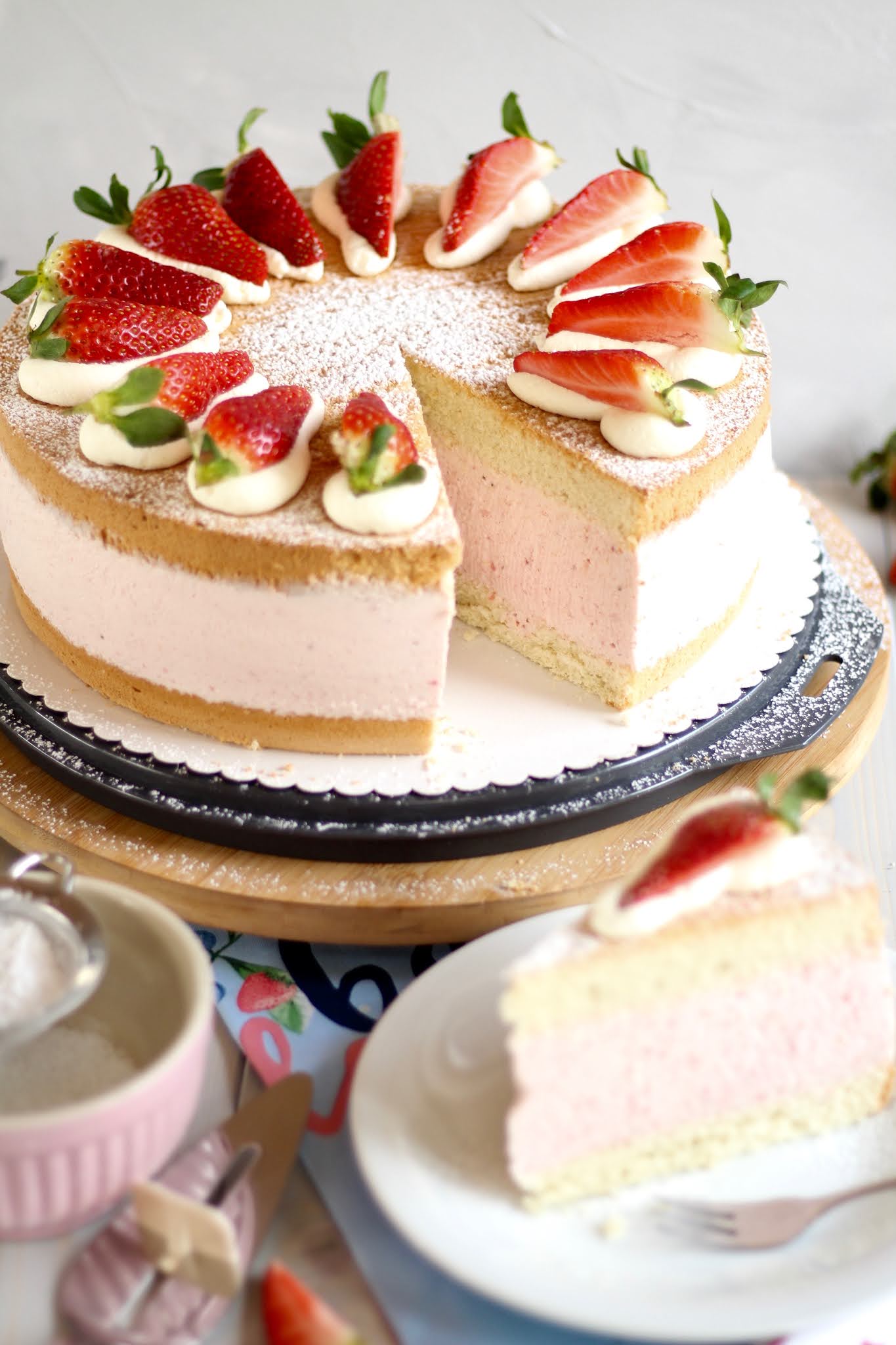 Traumhafte Erdbeer-Käse-Sahnetorte Traumhafte Erdbeer-Käse-Sahnetorte