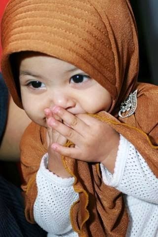 Gambar Foto Bayi Lucu Terbaru