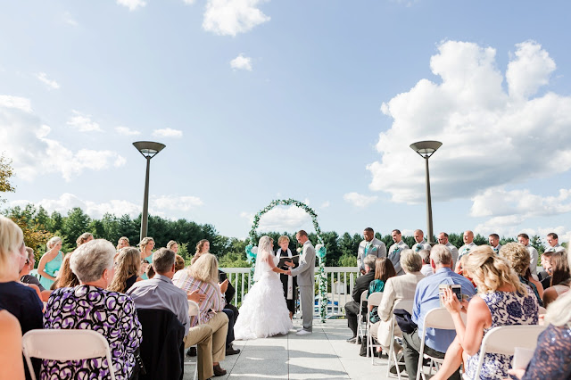 Davidsonville, MD Wedding at Holy Family Catholic Church by Heather Ryan Photography