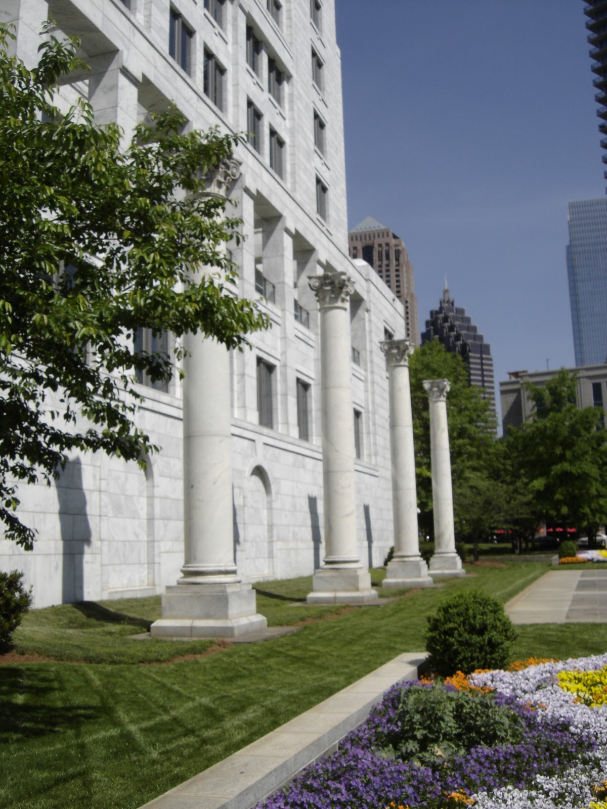 Places To Go, Buildings To See: Federal Reserve Bank - Atlanta, Georgia