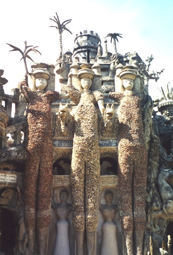 LEAVES OF GRASS: The Ideal Palace, Ferdinand Cheval ~ Palácio
