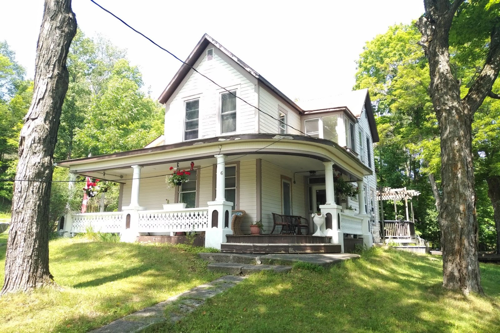 Martha's Inn Bed & Breakfast