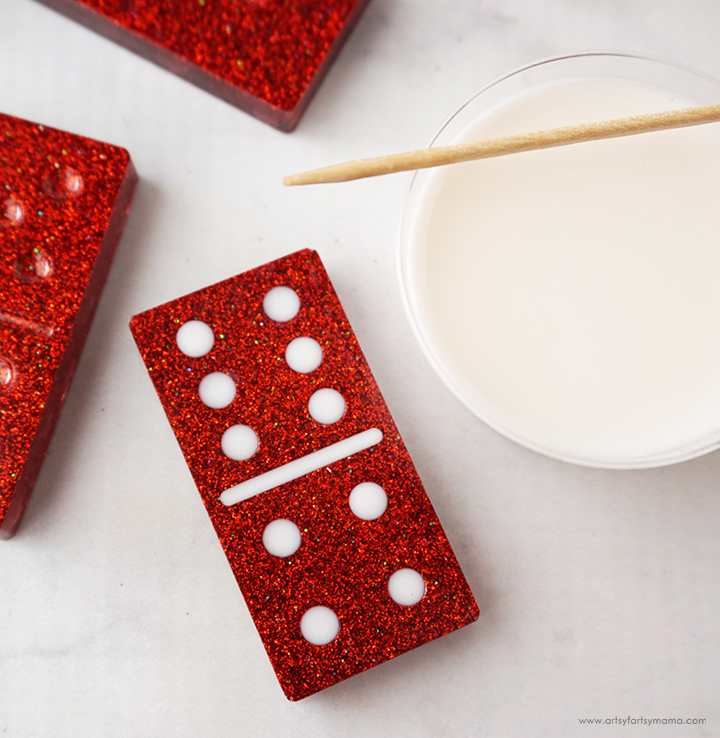 Glitter Resin Dominoes - ArtGlitter