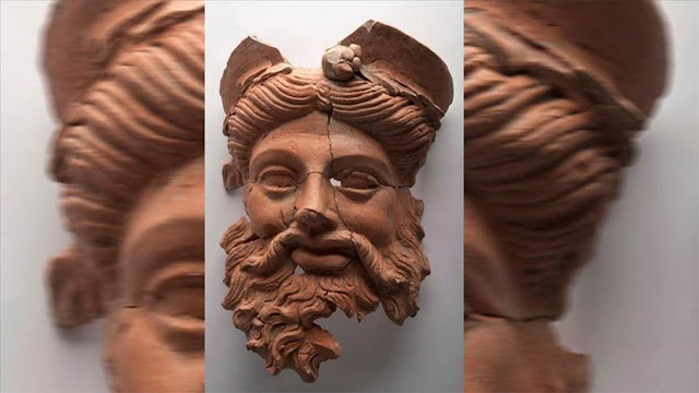 Πήλινη μάσκα του Θεού Διονύσου βρέθηκε στο αρχαίο Δασκύλιον