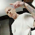 Eminem Homenageia Hip Hop dos Anos 80, Revive Era Slim Shady e Detona Kardashian em Seu Novo Clipe, "Berzerk"!