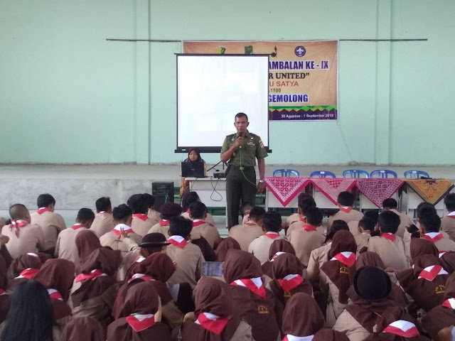 Danramil Gemolong : Pentingnya Wasbang Bagi Generasi milenial Danramil Gemolong : Pentingnya Wasbang Bagi Generasi milenial