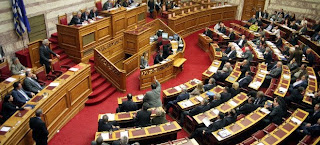 Στη Βουλή η λίστα Νικολούδη -75 δήμαρχοι και περιφερειακοί σύμβουλοι με «προβληματικό» πόθεν έσχες