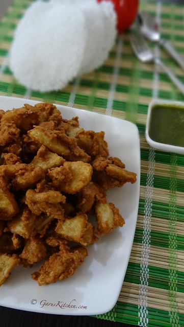 Singhada / Kuttu Ataa Pakodi