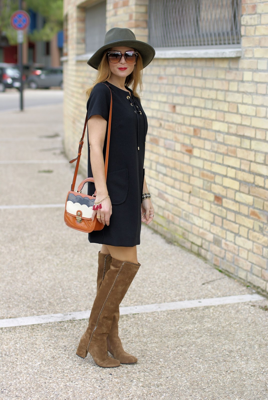 1.2.3 Paris Dina dress and Le Silla brown suede over the knee boots on Fashion and Cookies fashion blog, fashion blogger style