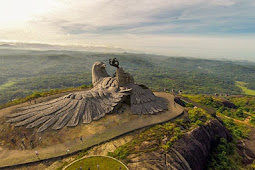تعرف على اكبر تمثال طائر في العالم  jatayu earth 