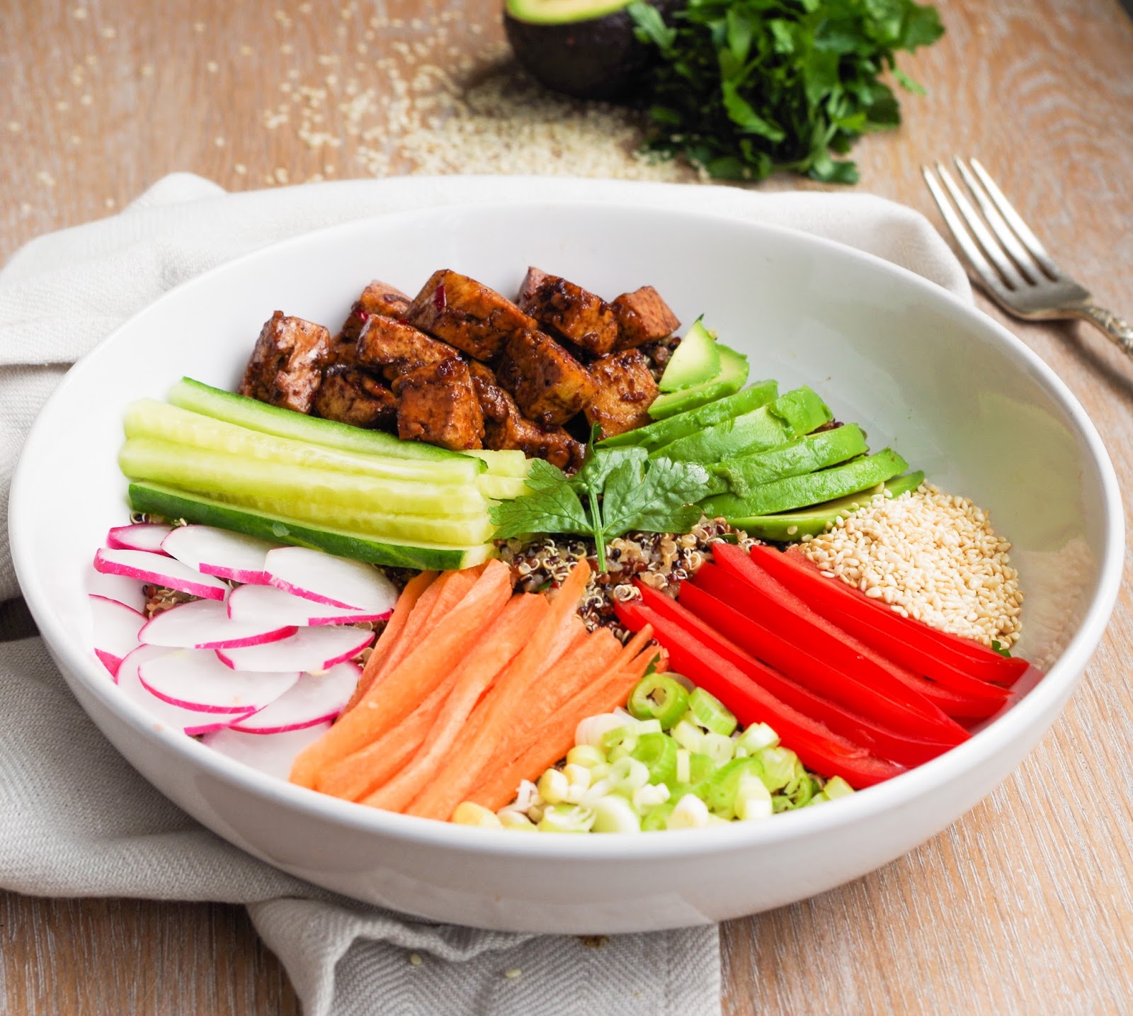 Quinoa & Tofu Buddha Bowl Euphoric Vegan