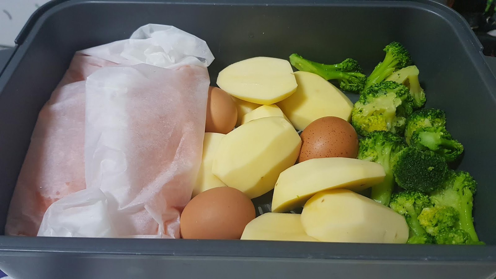 Qual a melhor panela para cozinhar que não gruda?