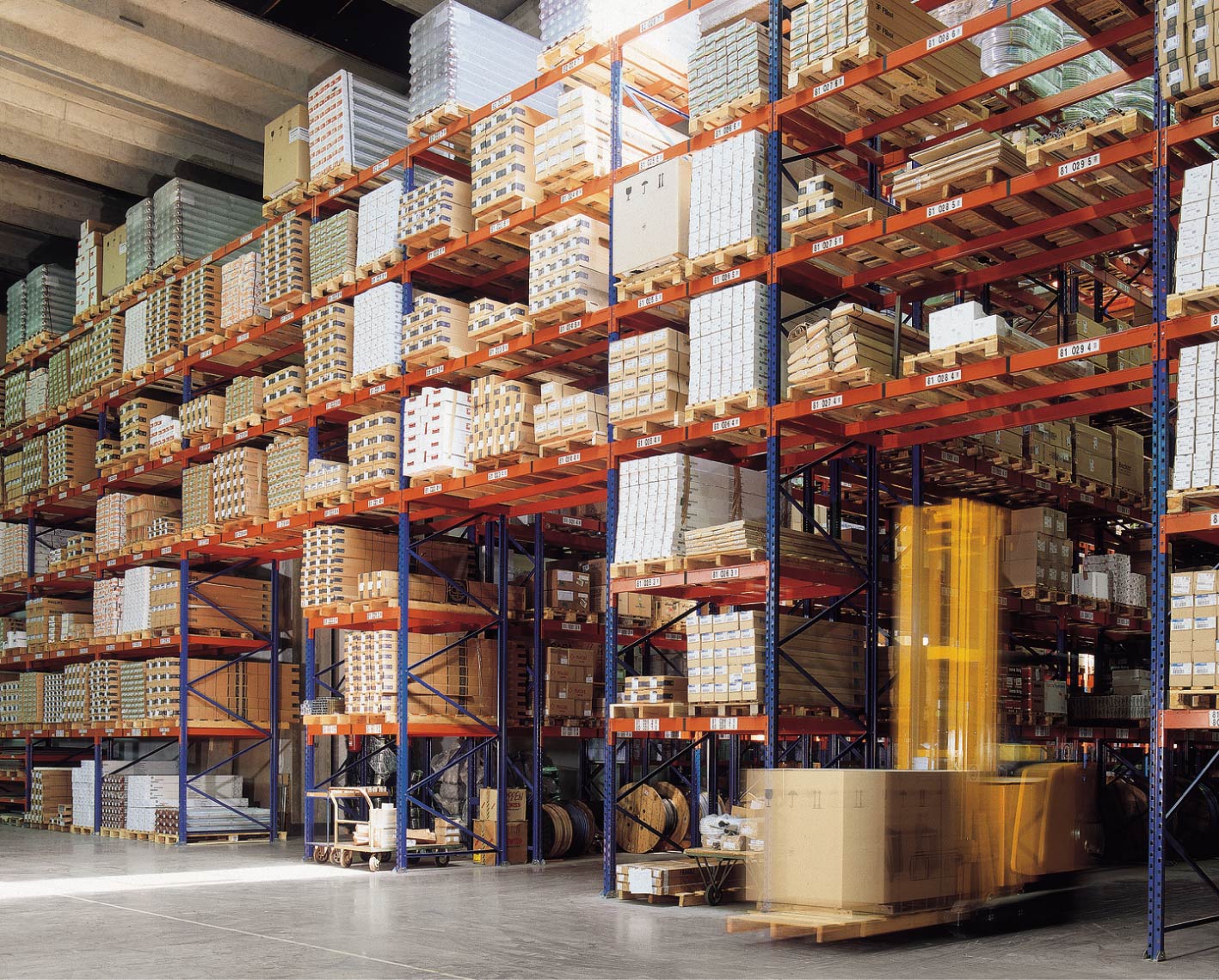 Simplifying Material Handling and Warehousing Armes Maini Storage