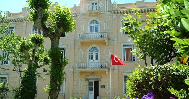 Puanda Ve Ucrette Rekoru Kiran Kolej Ilkogretim Matematik