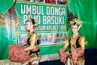 Kirab Gunungan Umbul Dungo pujho Basuki dan jathilan bekso kudho Mataram Merti Dusun Krebet Desa Wisata Krebet Sendangsari Pajangan 2016