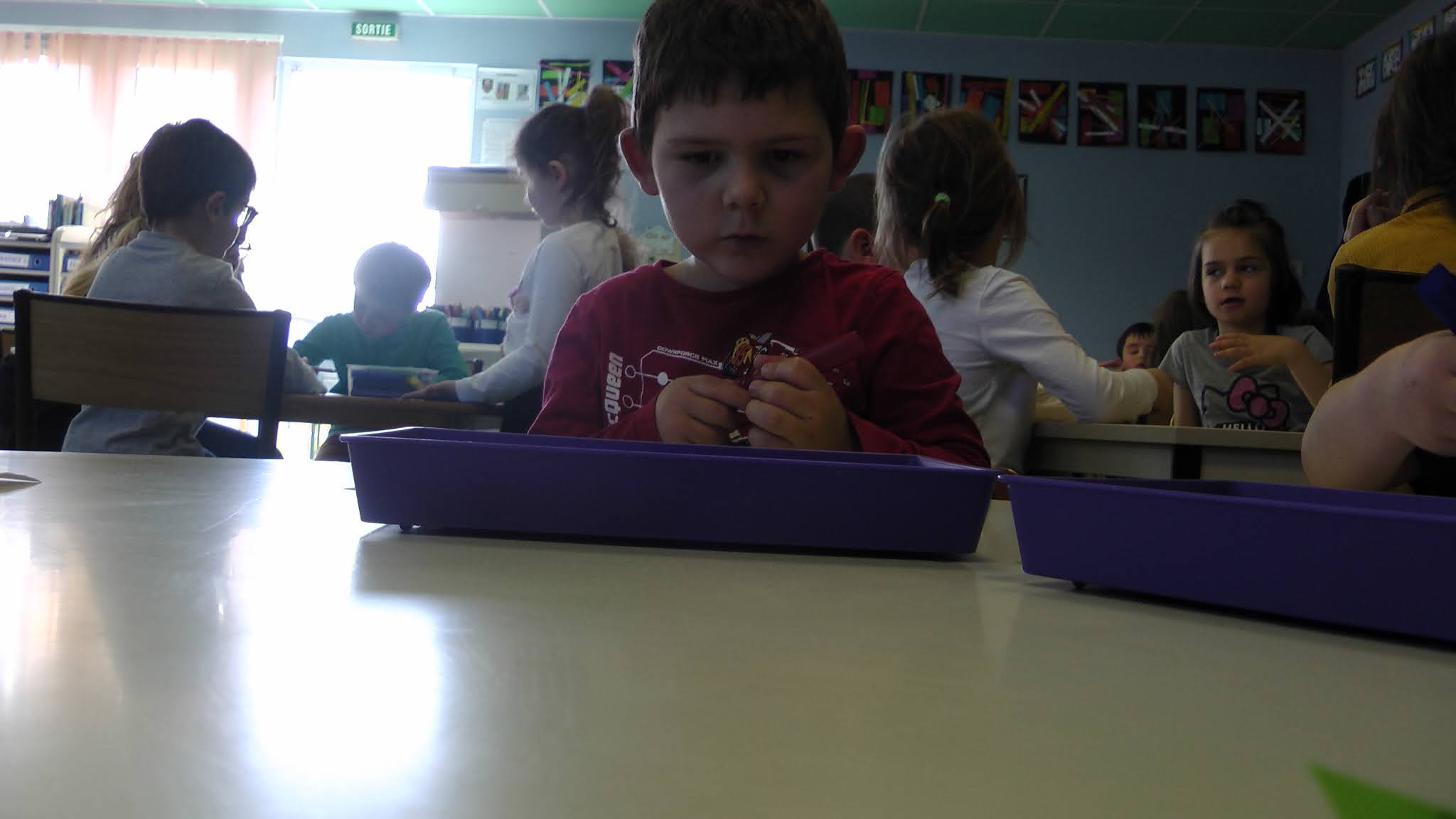 LIVRES ET HISTOIRES EN MATERNELLE