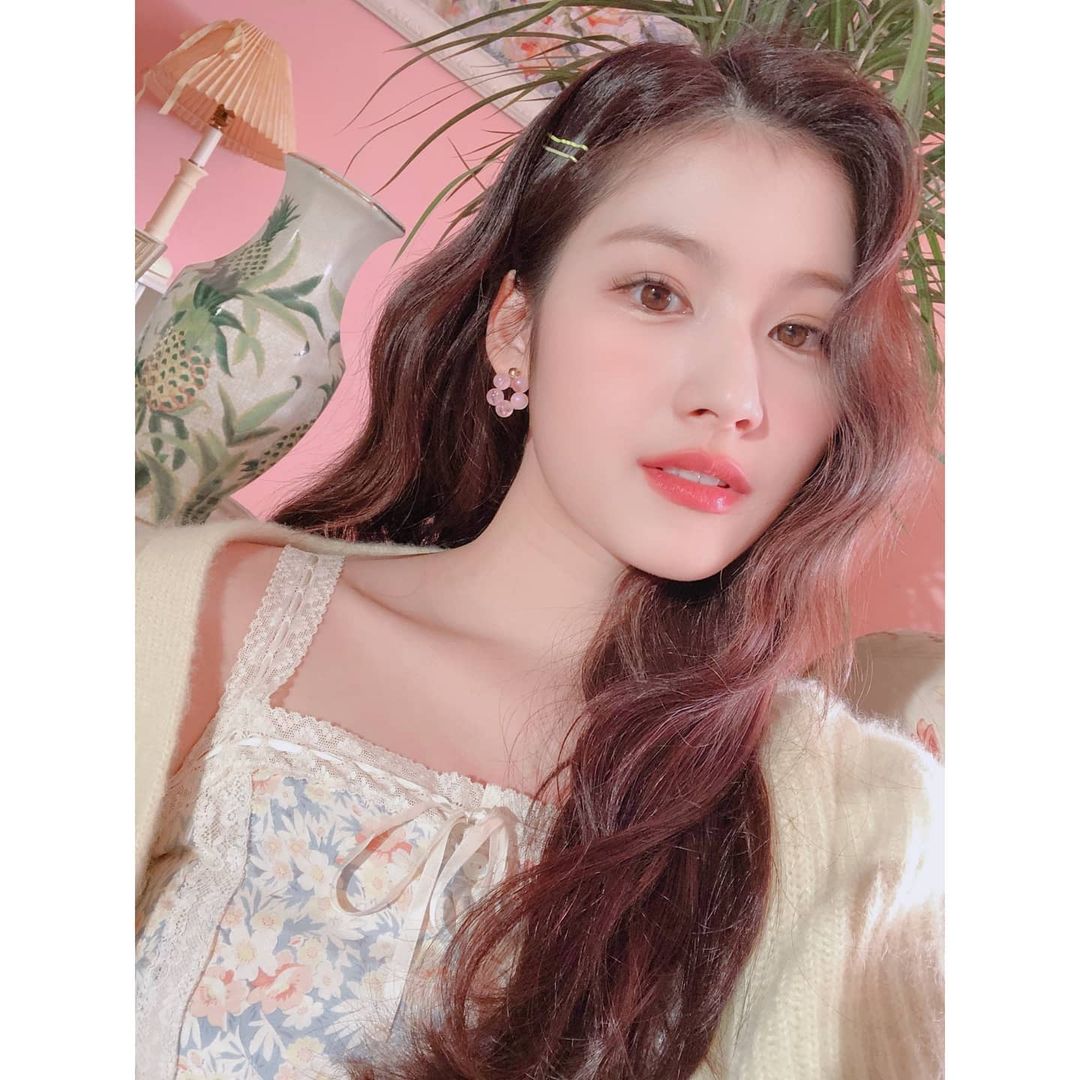 twicetagram_20210422_4.png