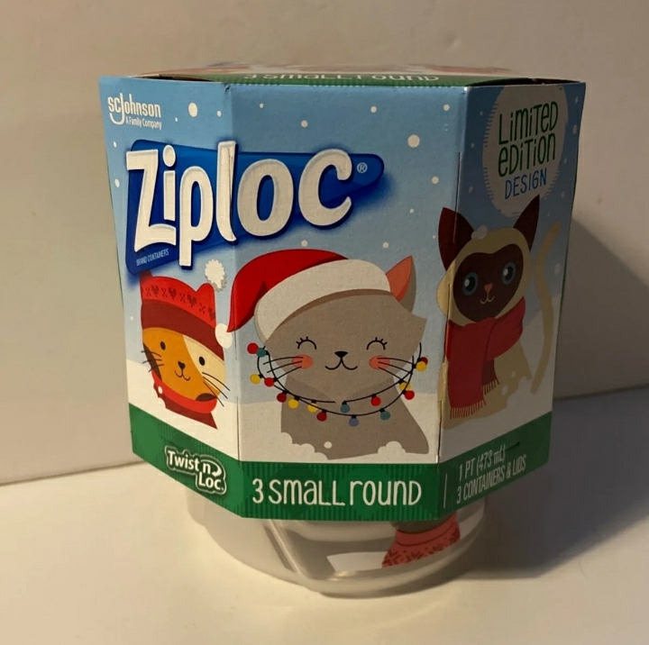 Melissa's Mochas, Mysteries and Meows: Fun Feline Finds: Ziploc Christmas  Cats Storage Containers