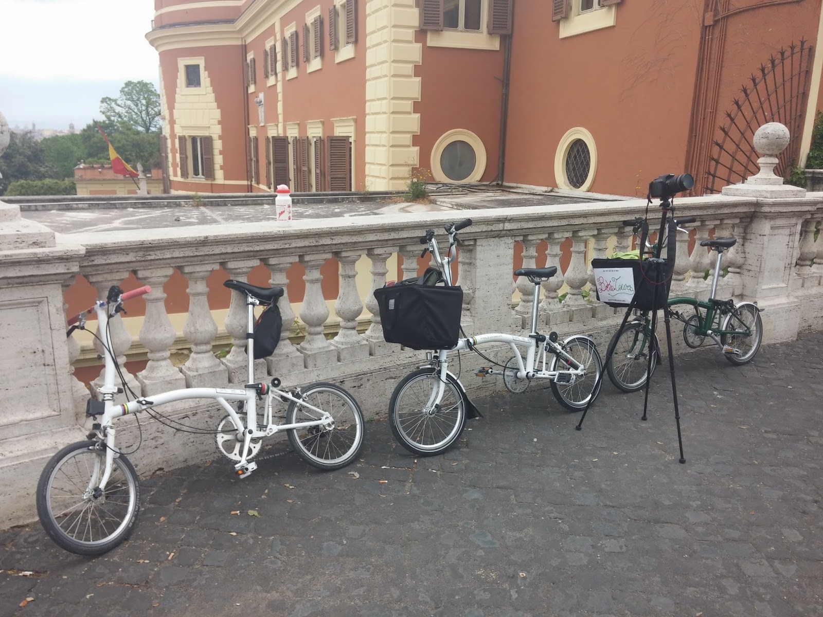 bike rental shop in rome