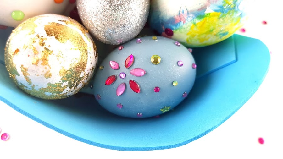huevos de pascua easter eggs