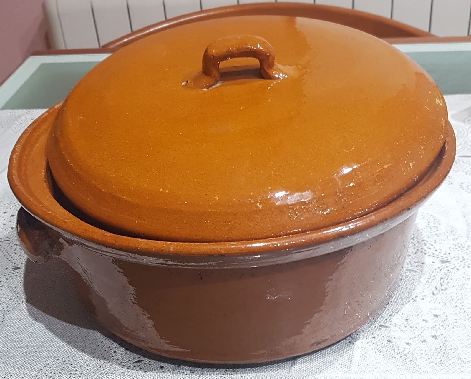 CURAR UNA CAZUELA DE BARRO.