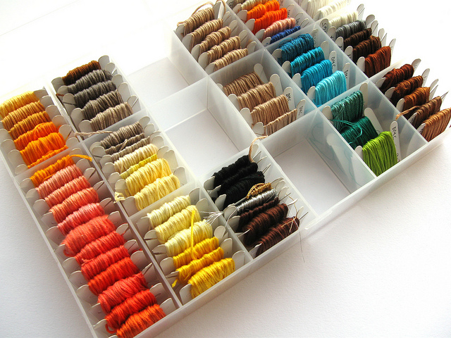 Bugs and Fishes by Lupin: Giveaway: Embroidery Thread Storage Box & Threads