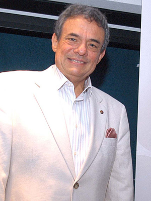 BIOGRAFIA DE JOSE JOSE www laguiadelpueblo net - Josejose 011808 300