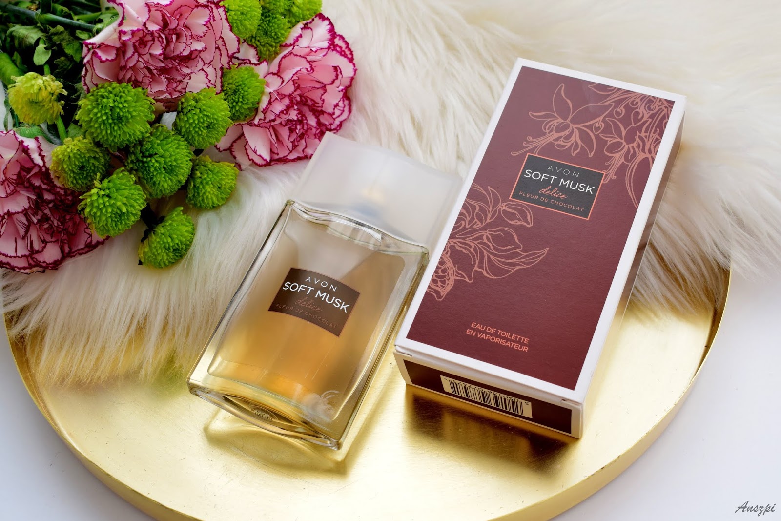Otul się zapachem czekolady- Soft Musk Delice Fleur de Chocolate ...