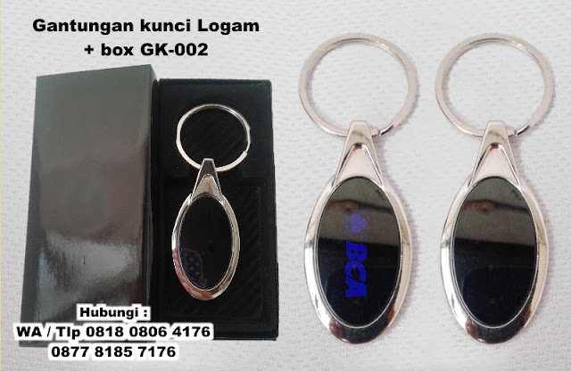 Souvenir Gantungan Kunci Logam, Gantungan Kunci Besi, merchandise perusahaan berbentuk gantungan kunci logam, Souvenir metal key chain, souvenir pernikahan unik gantungan kunci logam, Gantungan Kunci Mirror