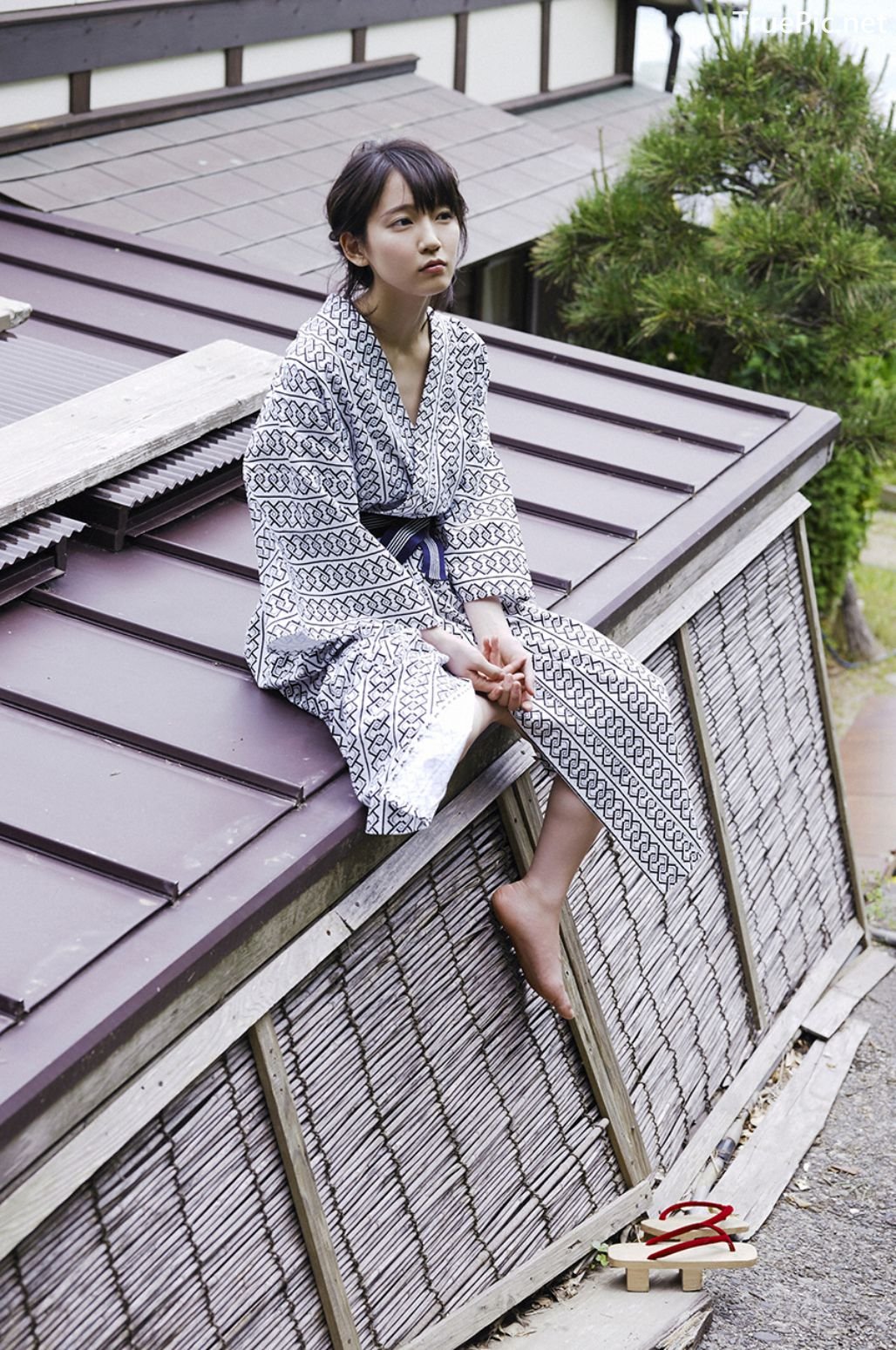 Image-Japanese-Actress-And-Model-Riho-Yoshioka-Pure-Beauty-Of-Sea-Goddess-TruePic.net- Picture-48