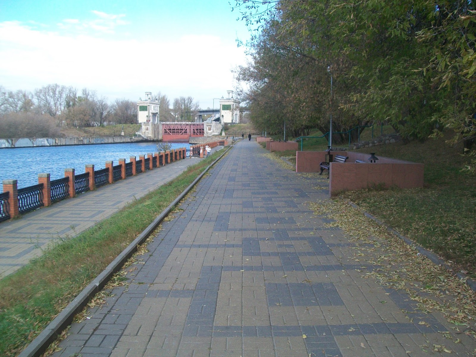 Парк щукинская набережная