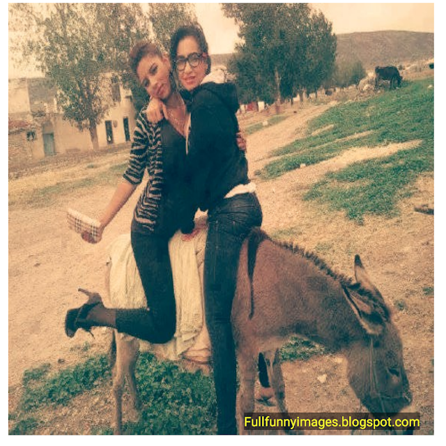 funny selfie funny selfie
