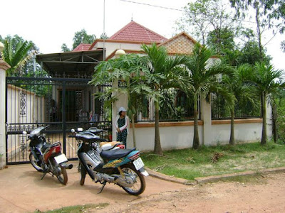 [Image: nha%2Bcu%2Bchi.jpg]