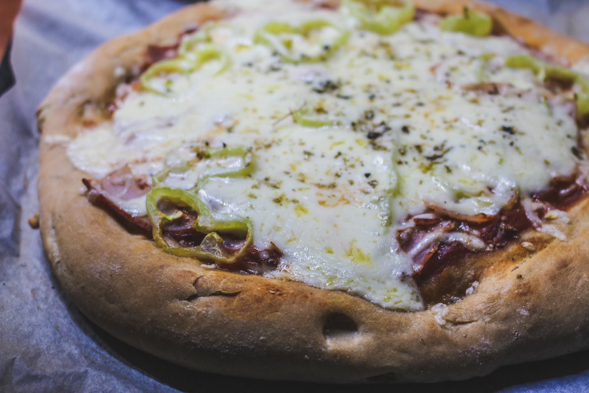 ΠΙΤΣΑ ΜΕ ΣΙΚΑΛΗ ΚΑΙ ΜΕΘΟΔΟ POOLISH RYE FLOUR PIZZA WITH POOLISH