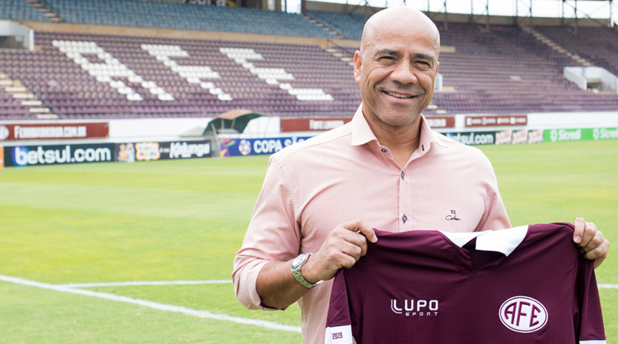 Sérgio Soares vai dirigir a Ferroviária no Paulistão O Curioso do Futebol