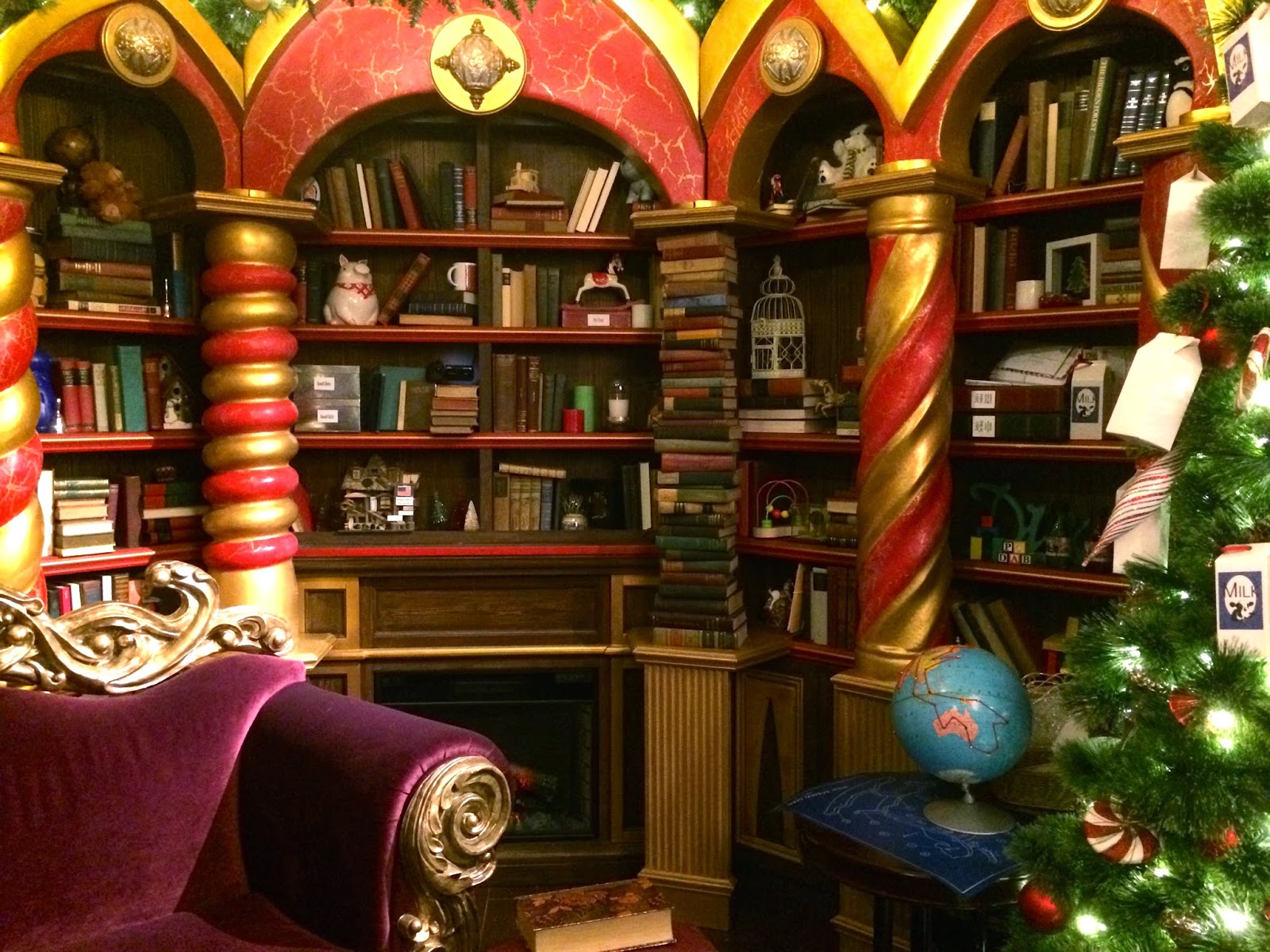 Dan Cirucci Cherry Hill Mall's New Santa Adventure Dazzles!