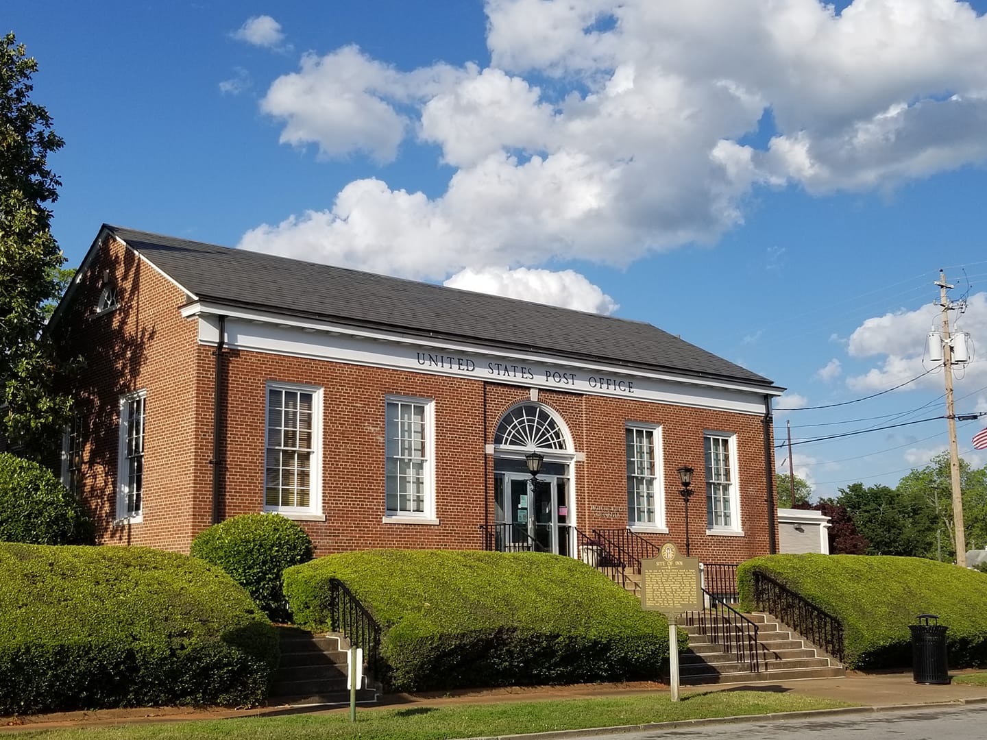 The Post Office Building in Monticello